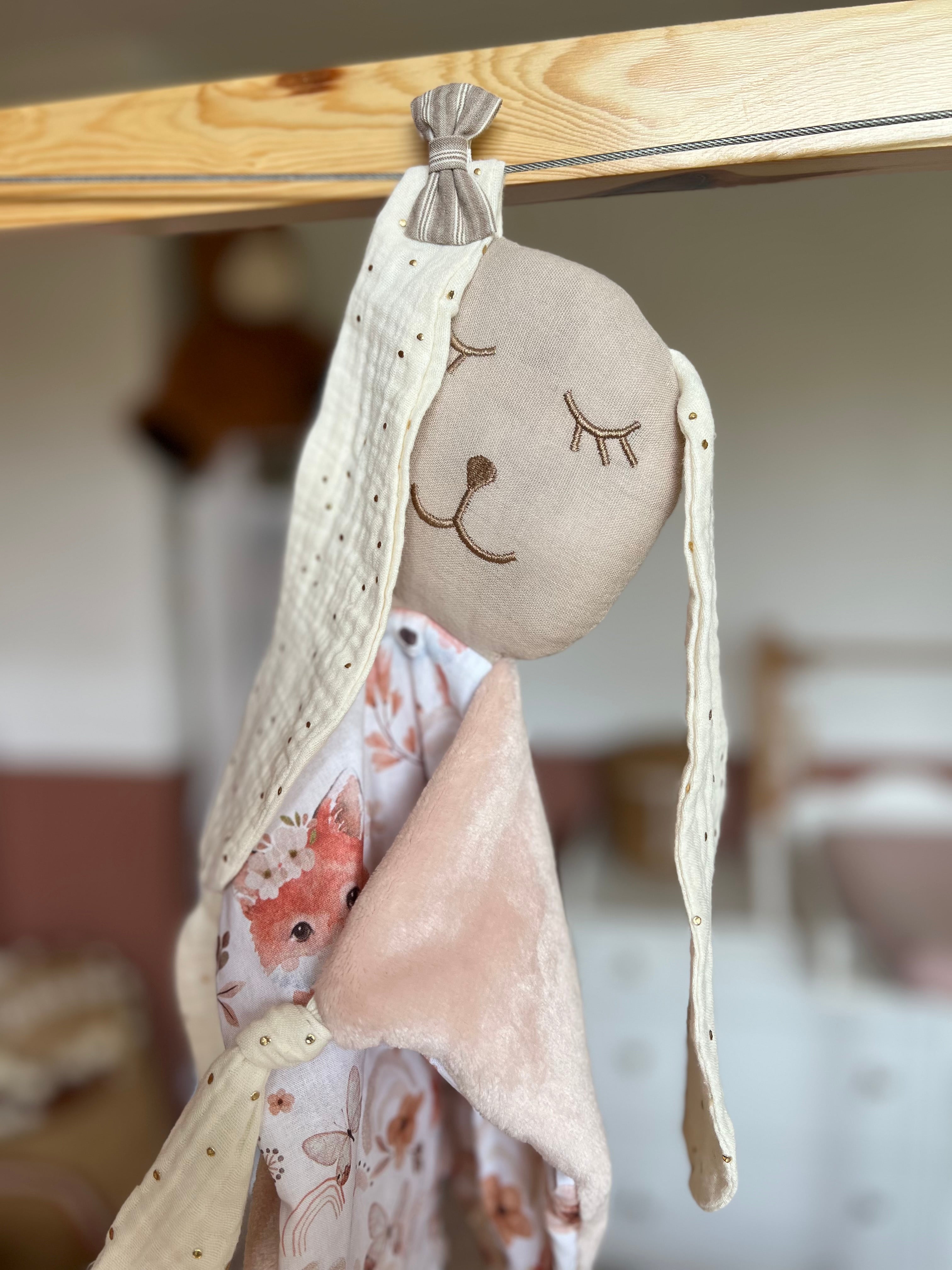 Doudou lapin bébé « Roxanne » - Ultra doux, fait main et personnalisable (Copie)