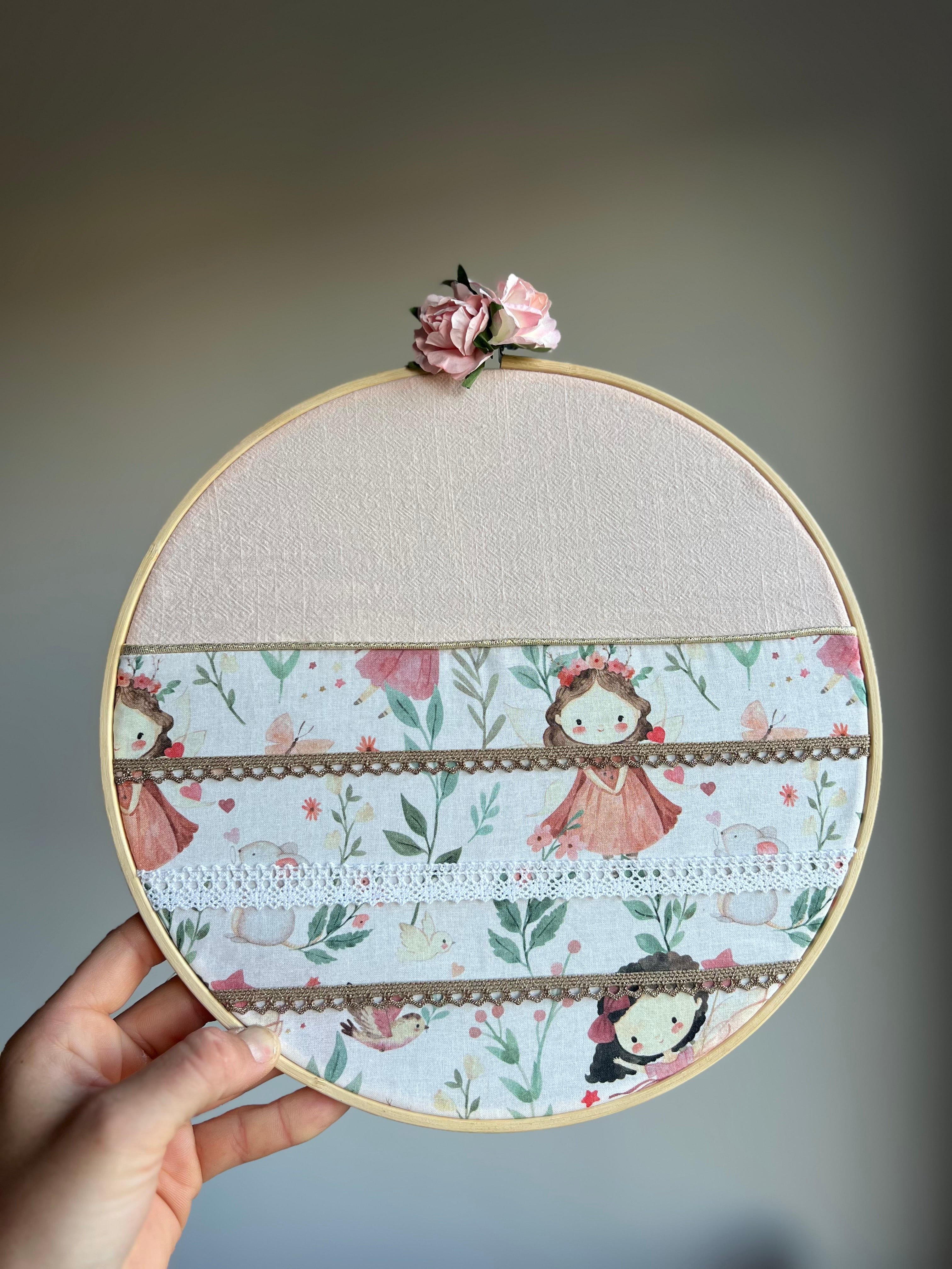 Porte-barrettes « Mélusine » personnalisable - Cerceau de décoration pour chambre d’enfant