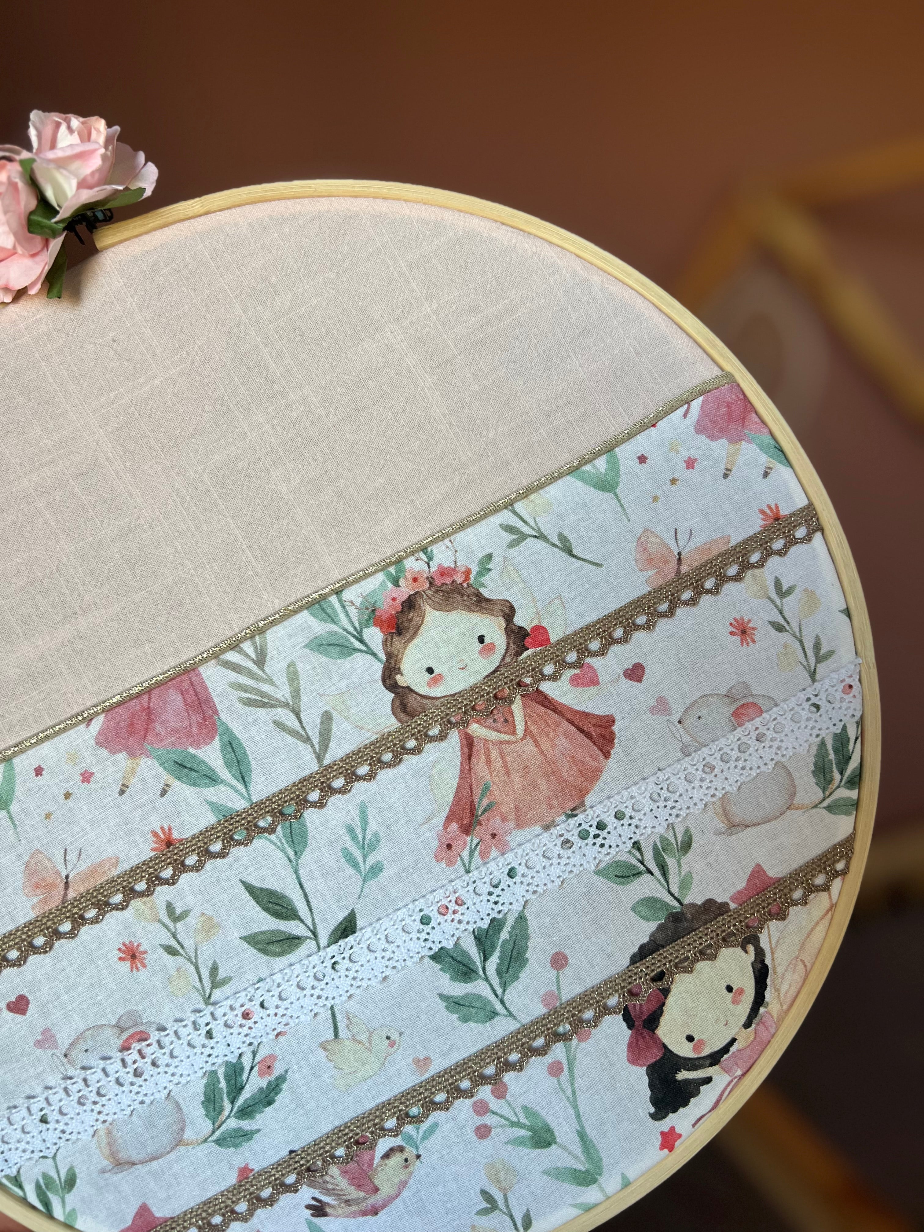 Porte-barrettes « Mélusine » personnalisable - Cerceau de décoration pour chambre d’enfant