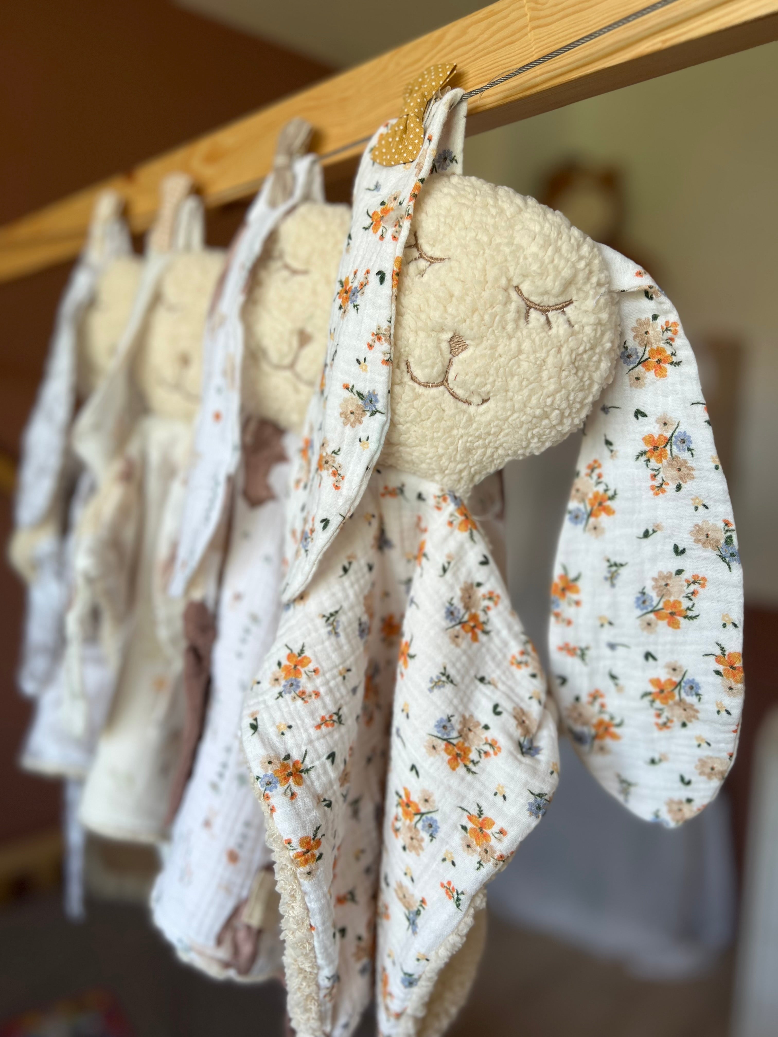 Doudou lapin bébé double gaze et sherpa « Flora » - ultra doux, fait main et personnalisable