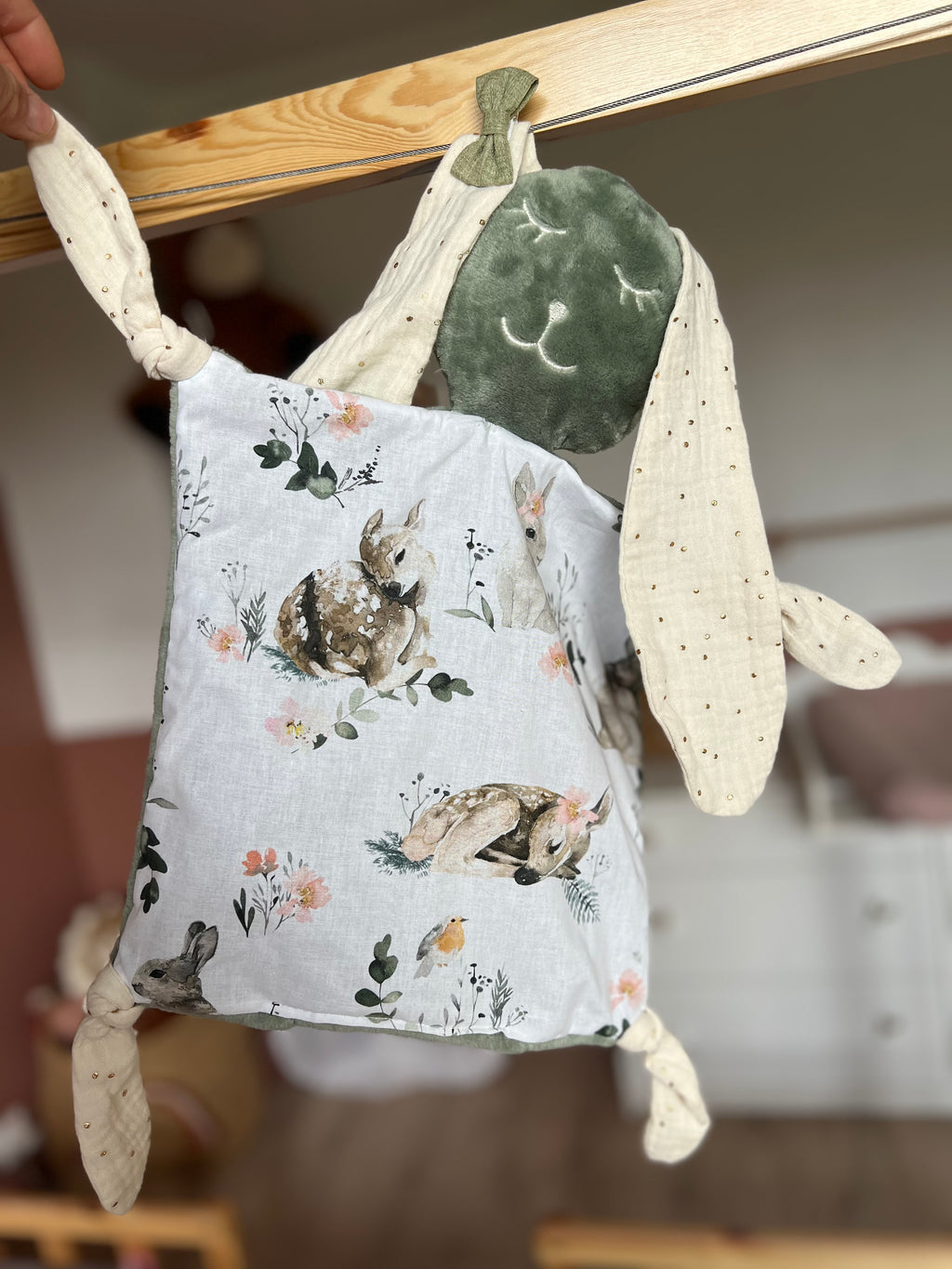Doudou lapin bébé « Mia » - Ultra doux, fait main et personnalisable