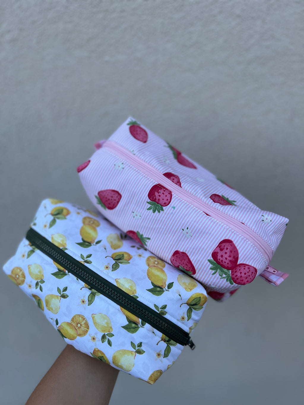 Trousse de toilette « Charlotte » - grand format, fait main