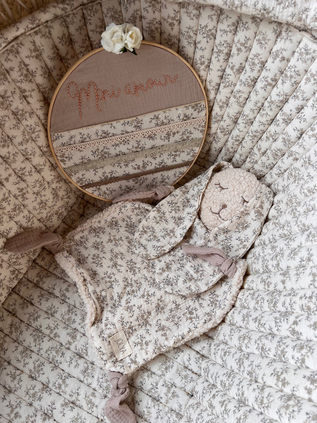 Doudou lapin « Sacha » sherpa et double gaze - Ultra doux, fait main et personnalisable